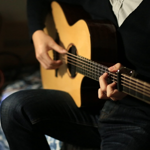 草莓视频未满十八岁禁止观
